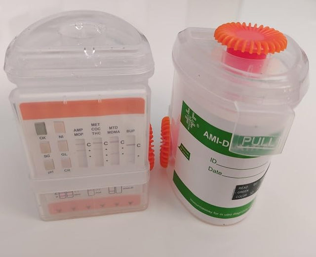 gef+medica | Test Antidroga Urinario Professionale 7 o 8 Droghe – Cup Sigillata con Adulteration – Risultato in 2 Min – 1 pezzo o Cartone da 25